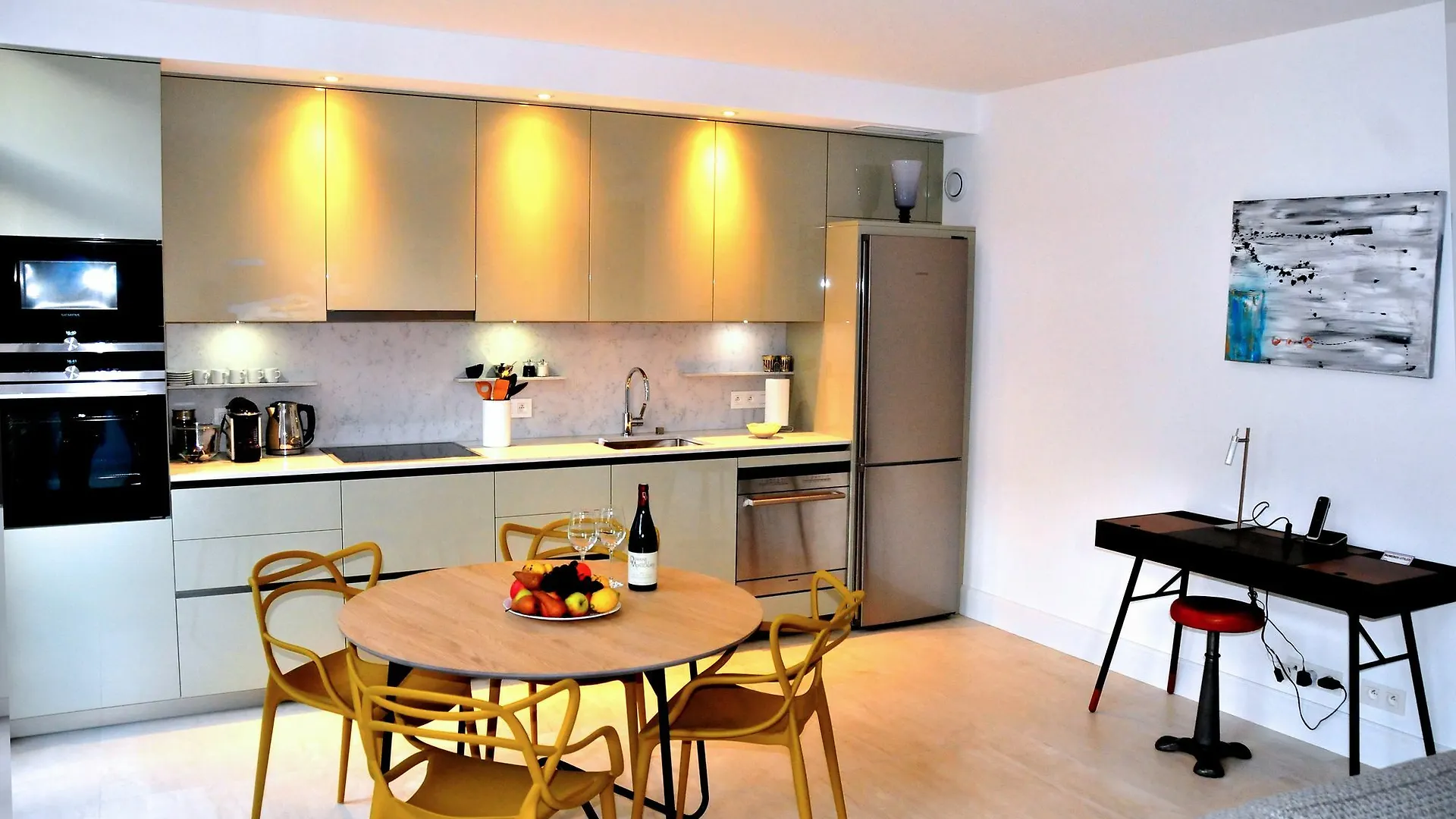 3A Apartment - 19 Rue Des Etats Unis Канны